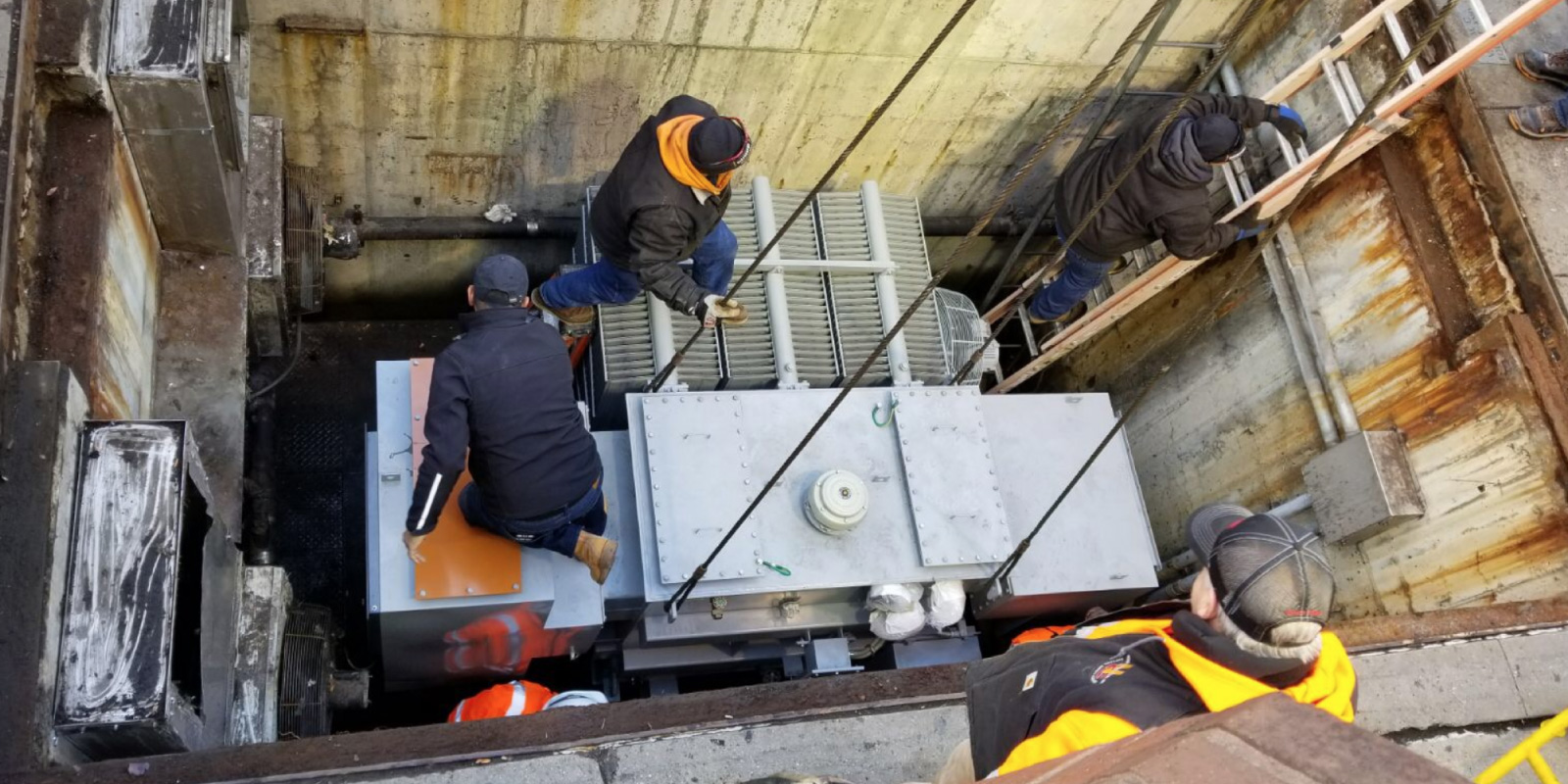 Transformer vault installation